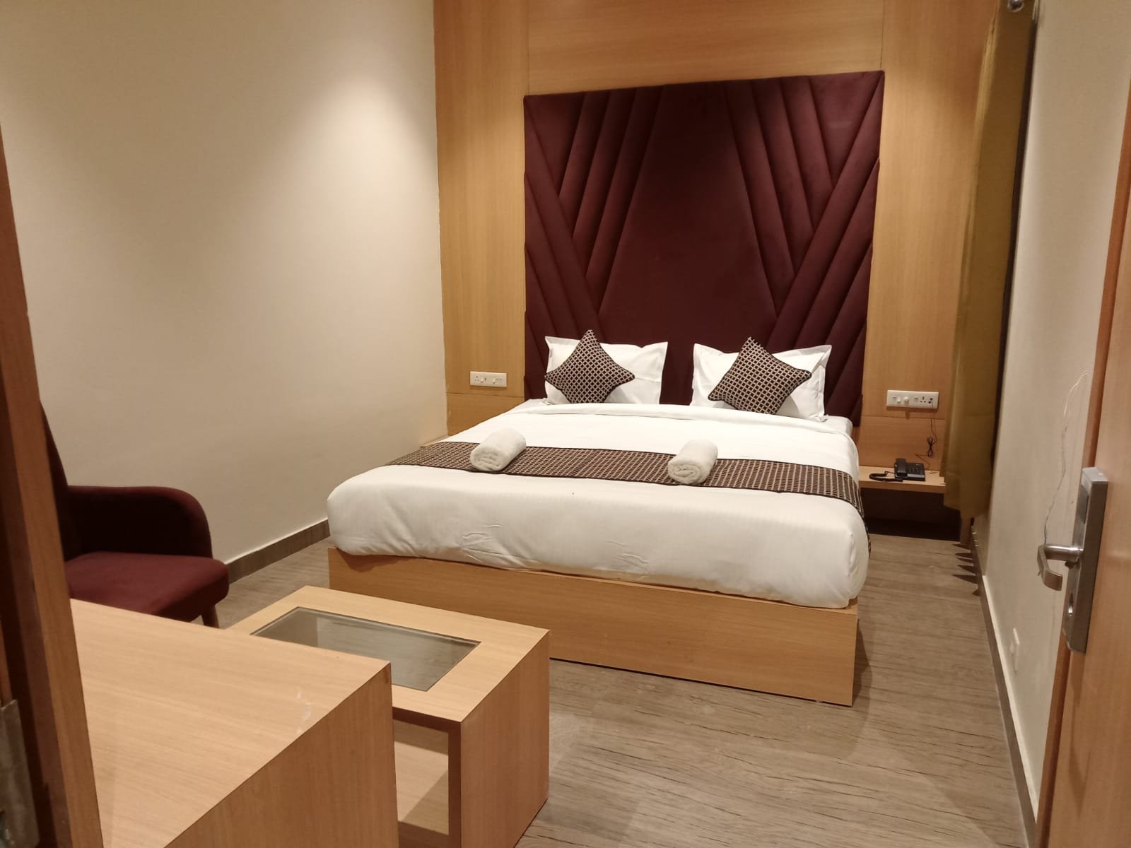 Duluxe Room